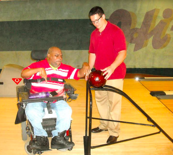 Volunteer of the Week: Scott Peretin, Adapted Bowling for People with Disabilities