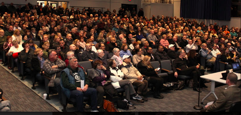 GETTING ORGANIZED: 800 show up at Nanuet High School for “CUPON” meeting