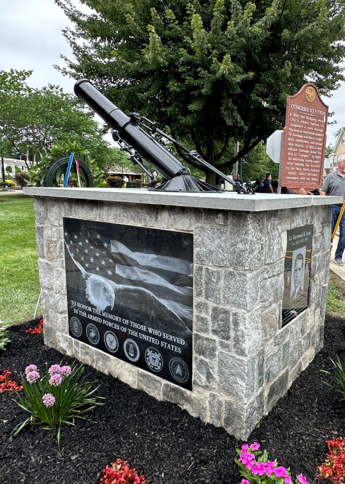 Hoehm Town Happenings: Rededication of the Lt. Raymond B. Jauss Monument in Congers