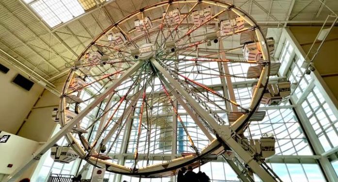 Palisades Mall Ferris Wheel reopens