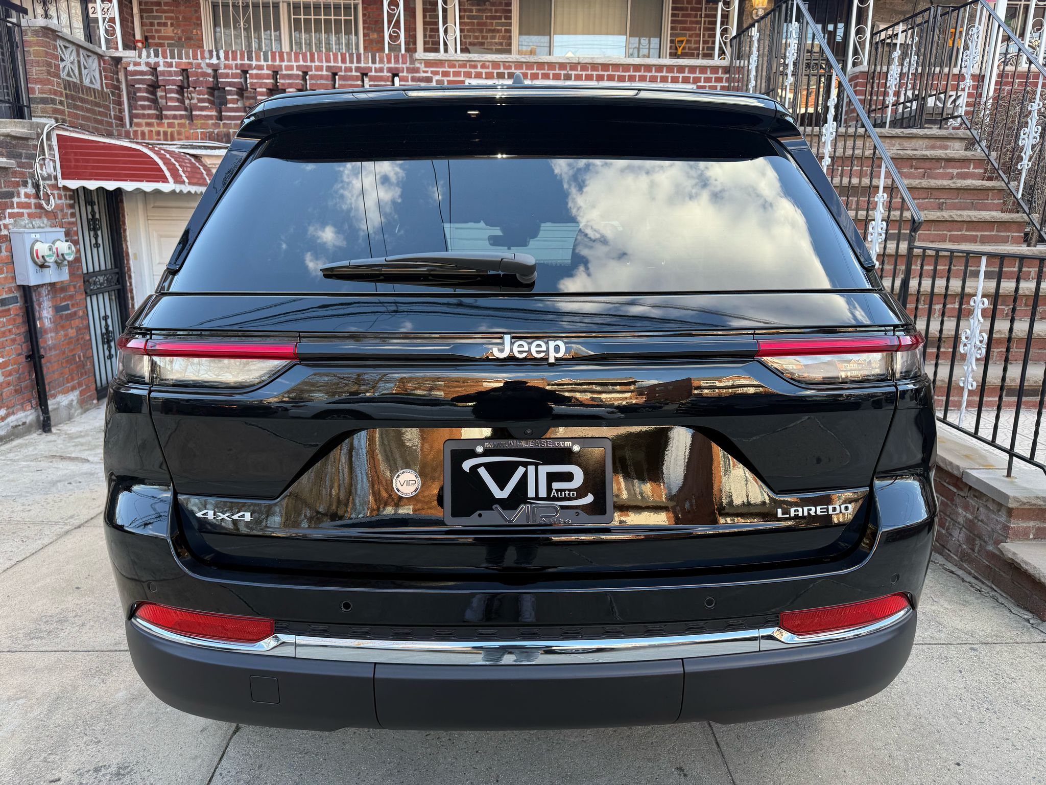 2025 Jeep GC Laredo