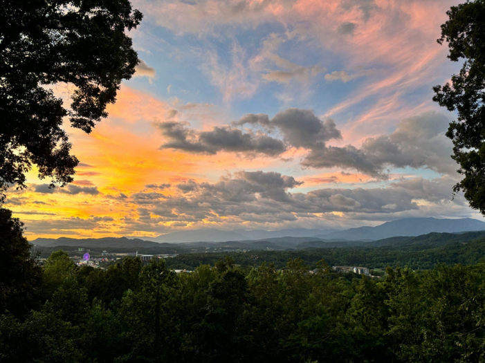 5 Must-Try Experiences on Your Trip to the Smokies