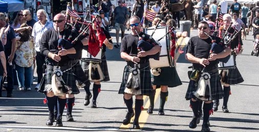 Edit Pipes and Drums (1)