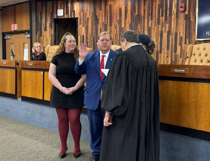 Hoehmann and Town Officials Take Oath of Office