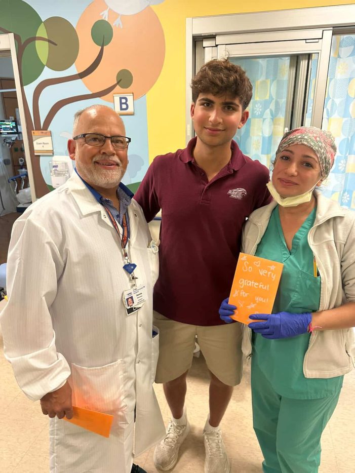 Albertus Magnus Students Send “Letters With Love”