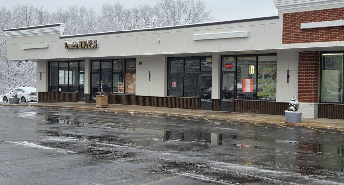 New City Shopping Center Struggles to Find New Business