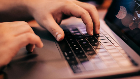 Signing up takes minutes, cashing out takes days