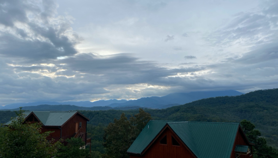 Why Mountain Cabin Stays Are the Ultimate Travel Experience Right Now