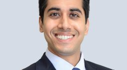 Meet the Doctors of Vitreoretinal Consultants in New City